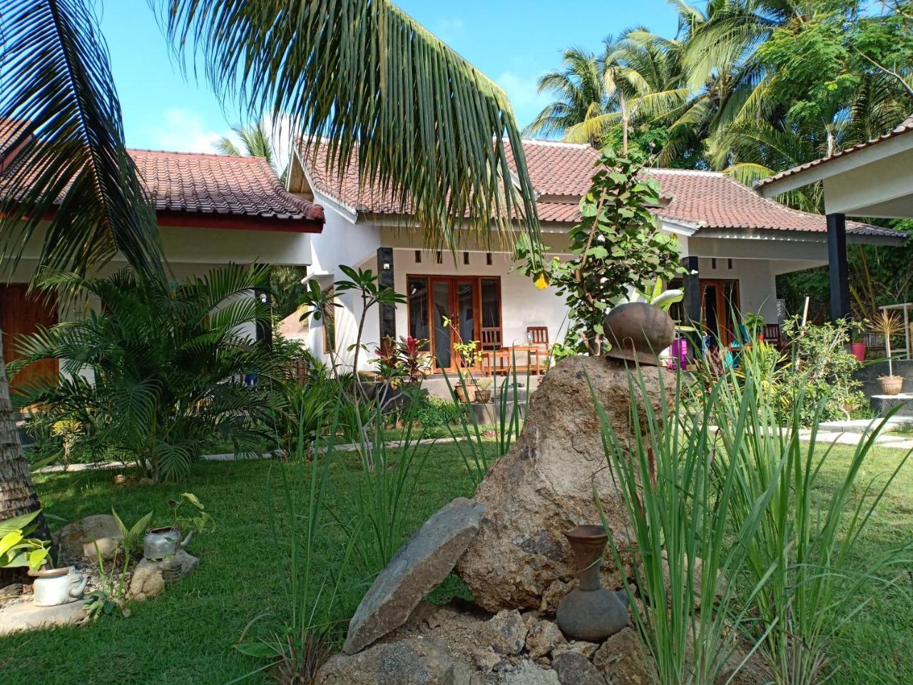 Dewi Garden Guest house